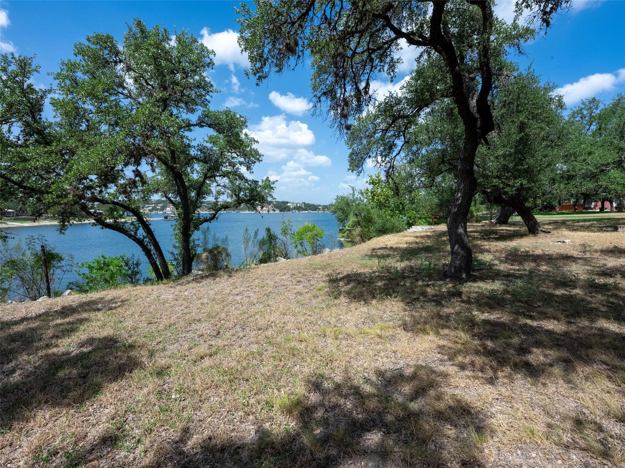 1200 Hurst Holw Property Photo 18