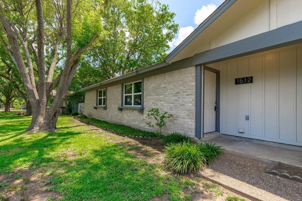 1512 Luray Dr Property Photo 2