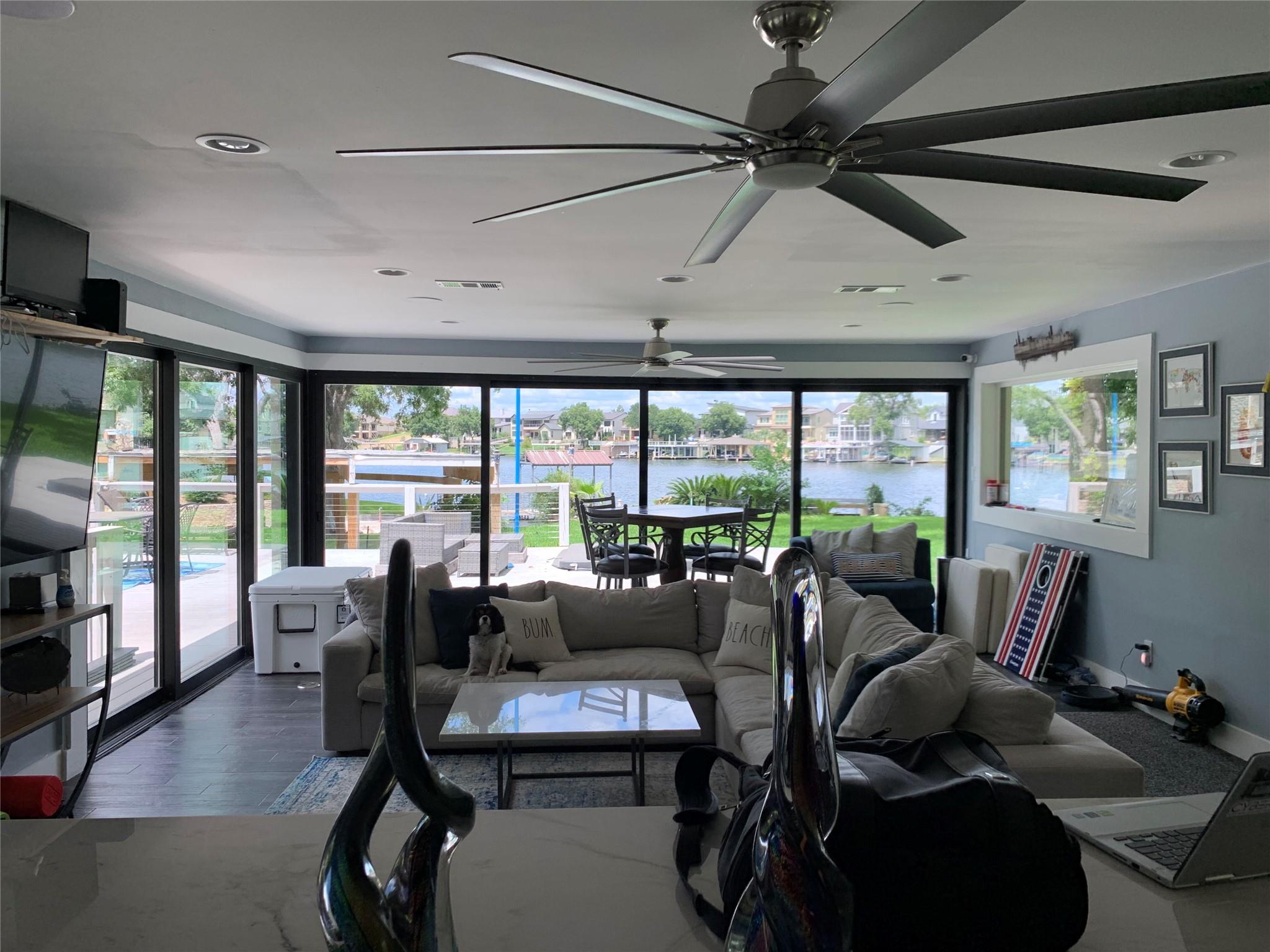 1713 Aztec Trl Property Photo 2