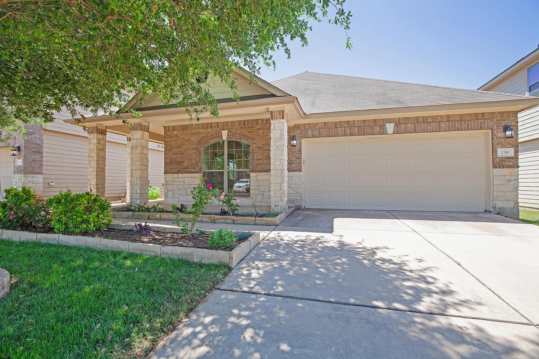 239 Drystone Trl Property Photo 1