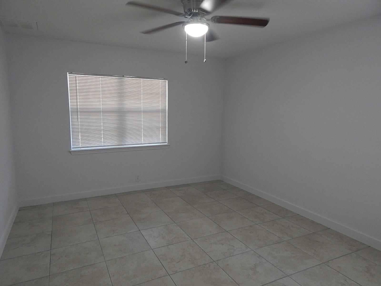 1510 Gordon St St Property Photo 6