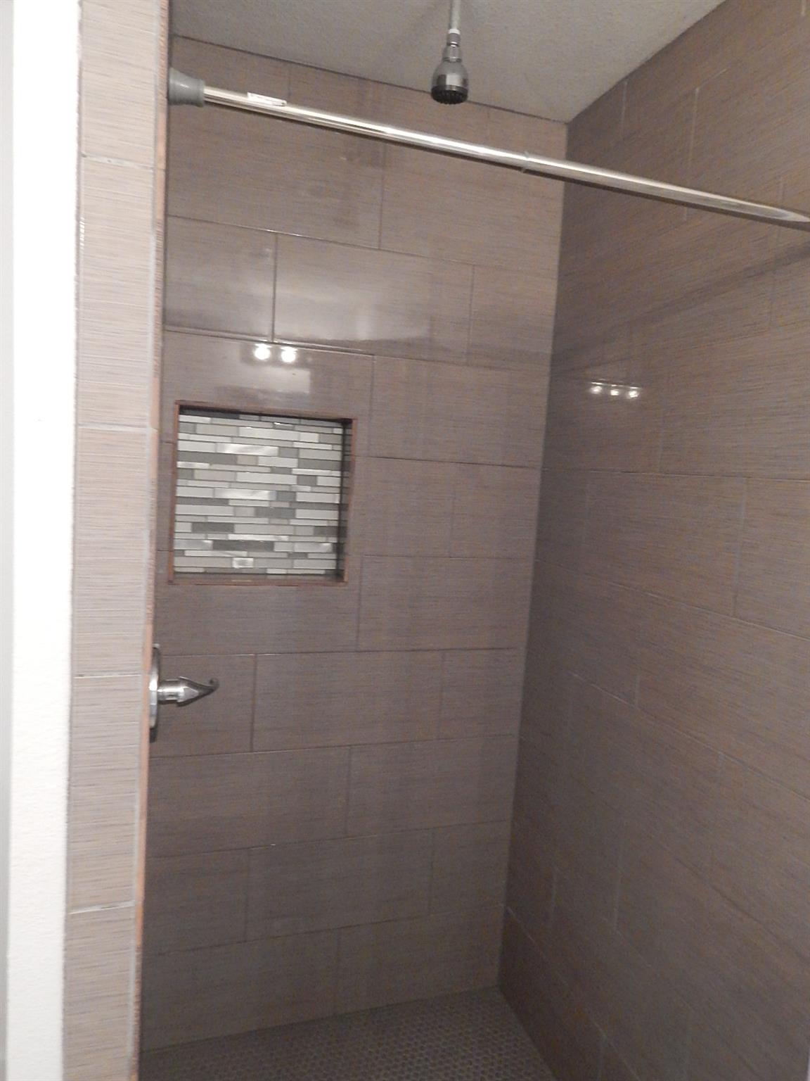 1510 Gordon St St Property Photo 7