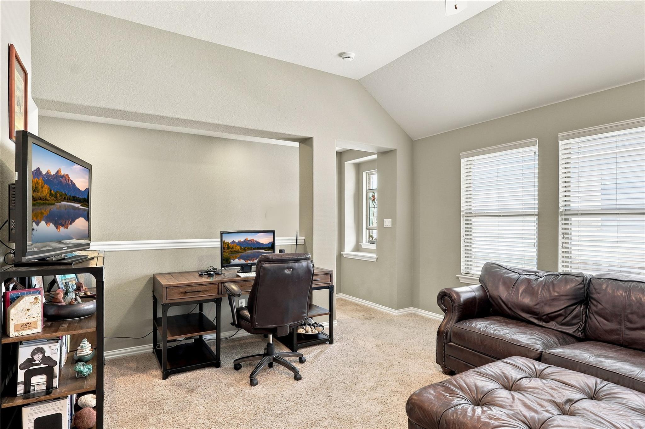 320 Fort Cobb Way Property Photo 23