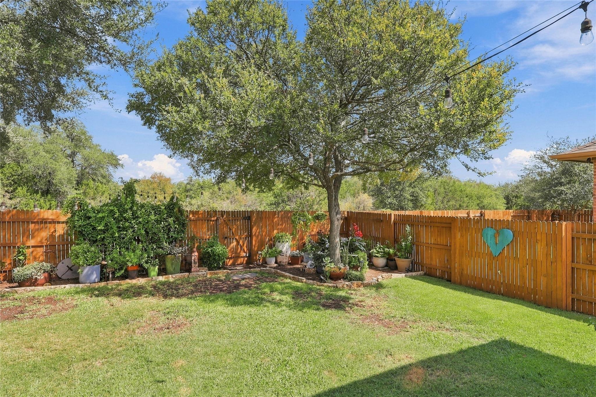 320 Fort Cobb Way Property Photo 31