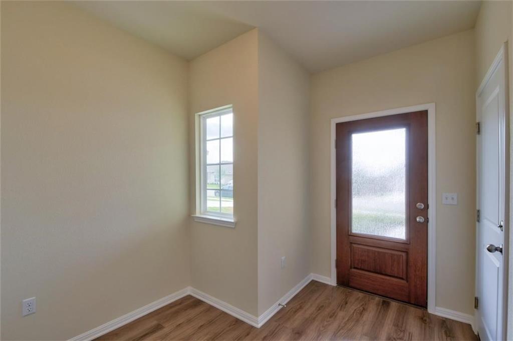 10324 Bankhead Dr Property Photo 12