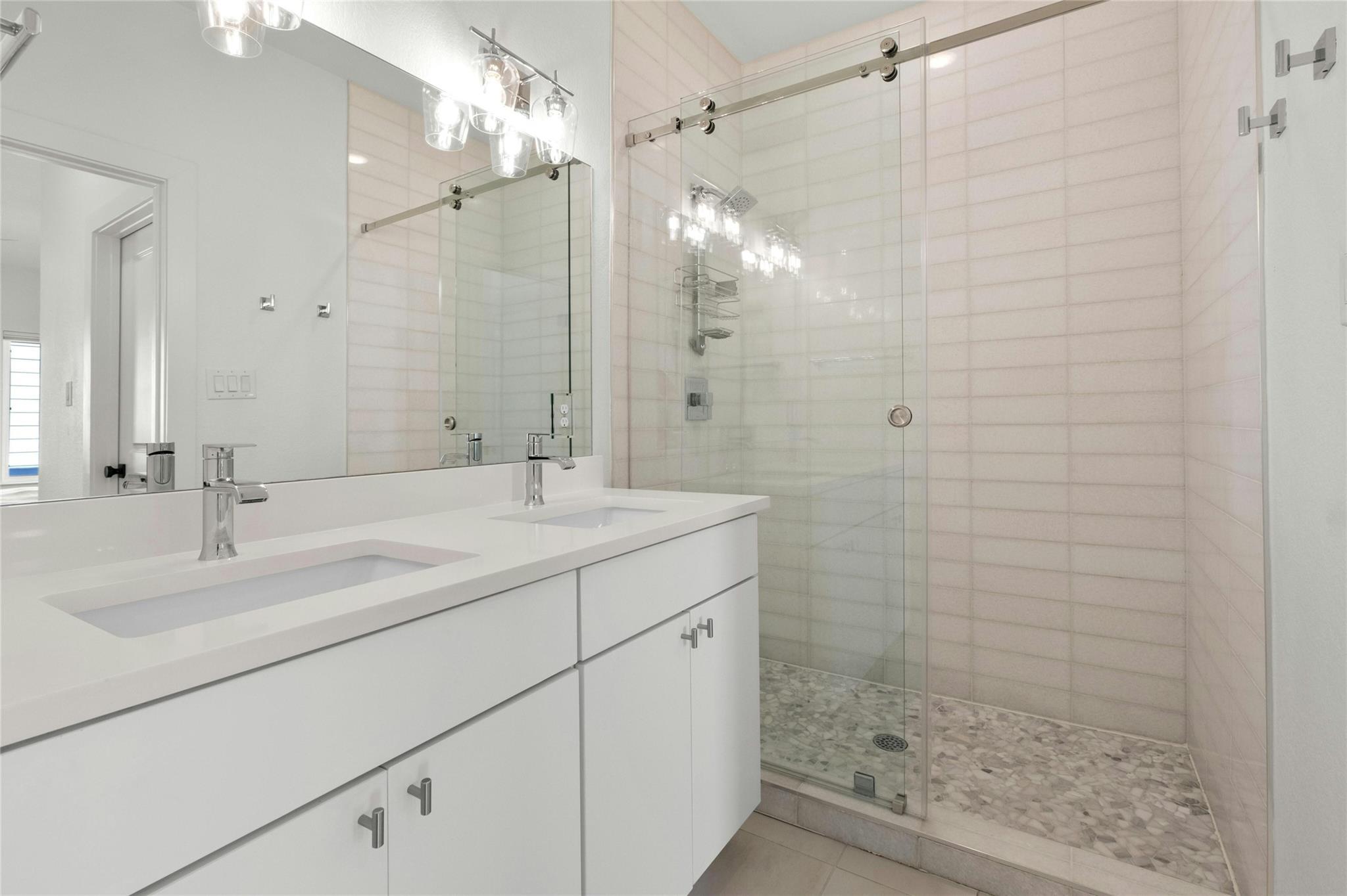 5812 Sutherlin Rd #13 Property Photo 15
