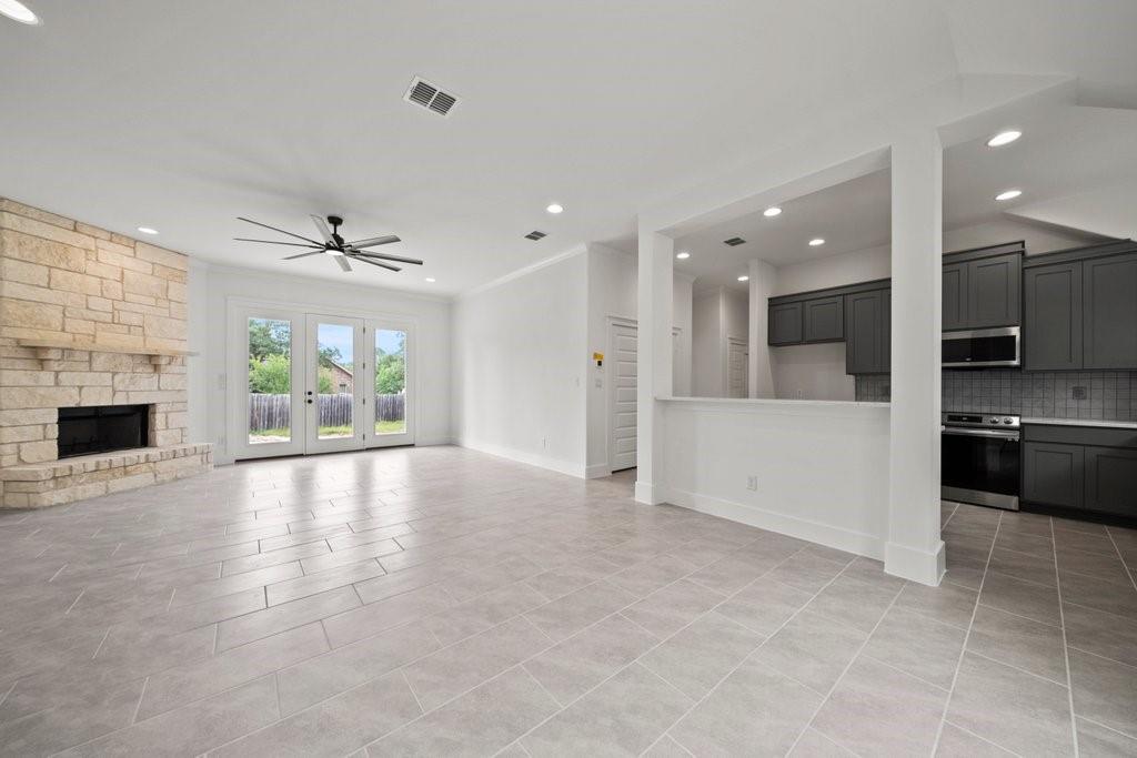 2 Stepping Stone Ct Property Photo 5