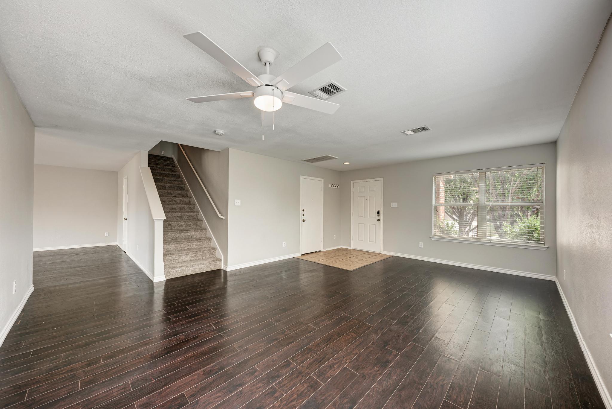 1302 Casa Blanca Cv Property Photo 7
