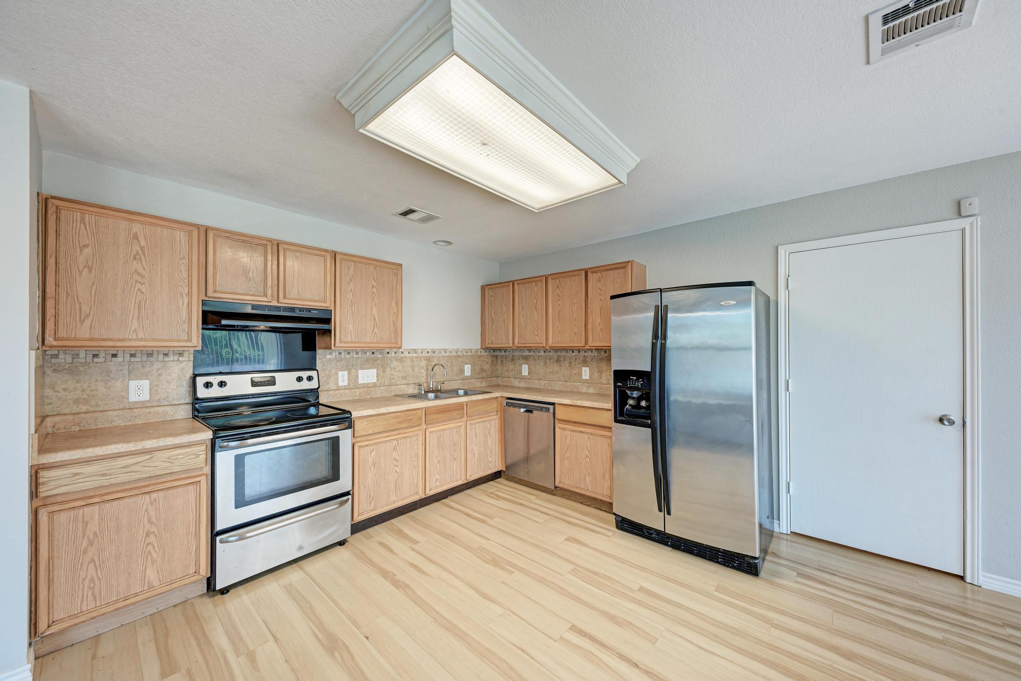 1302 Casa Blanca Cv Property Photo 12