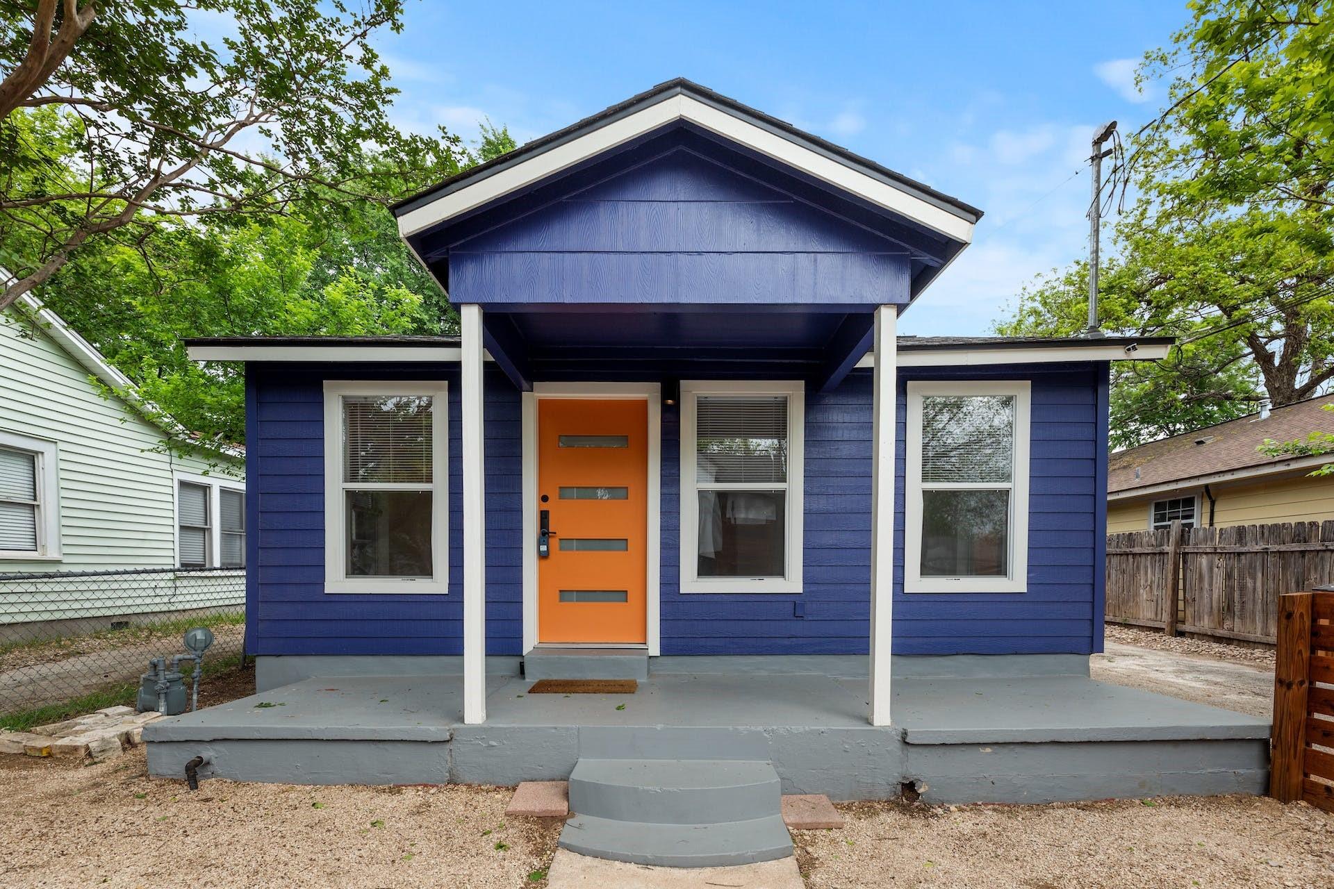 2208 Santa Rita St Property Photo 1
