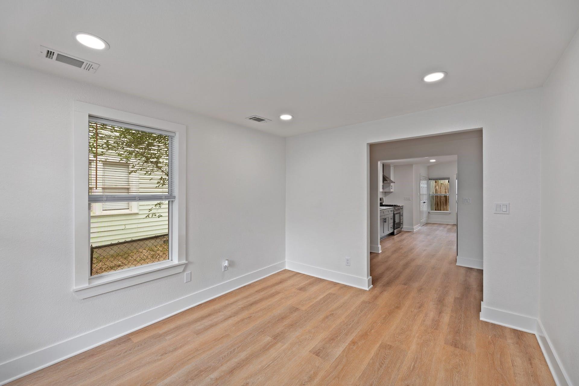 2208 Santa Rita St Property Photo 5
