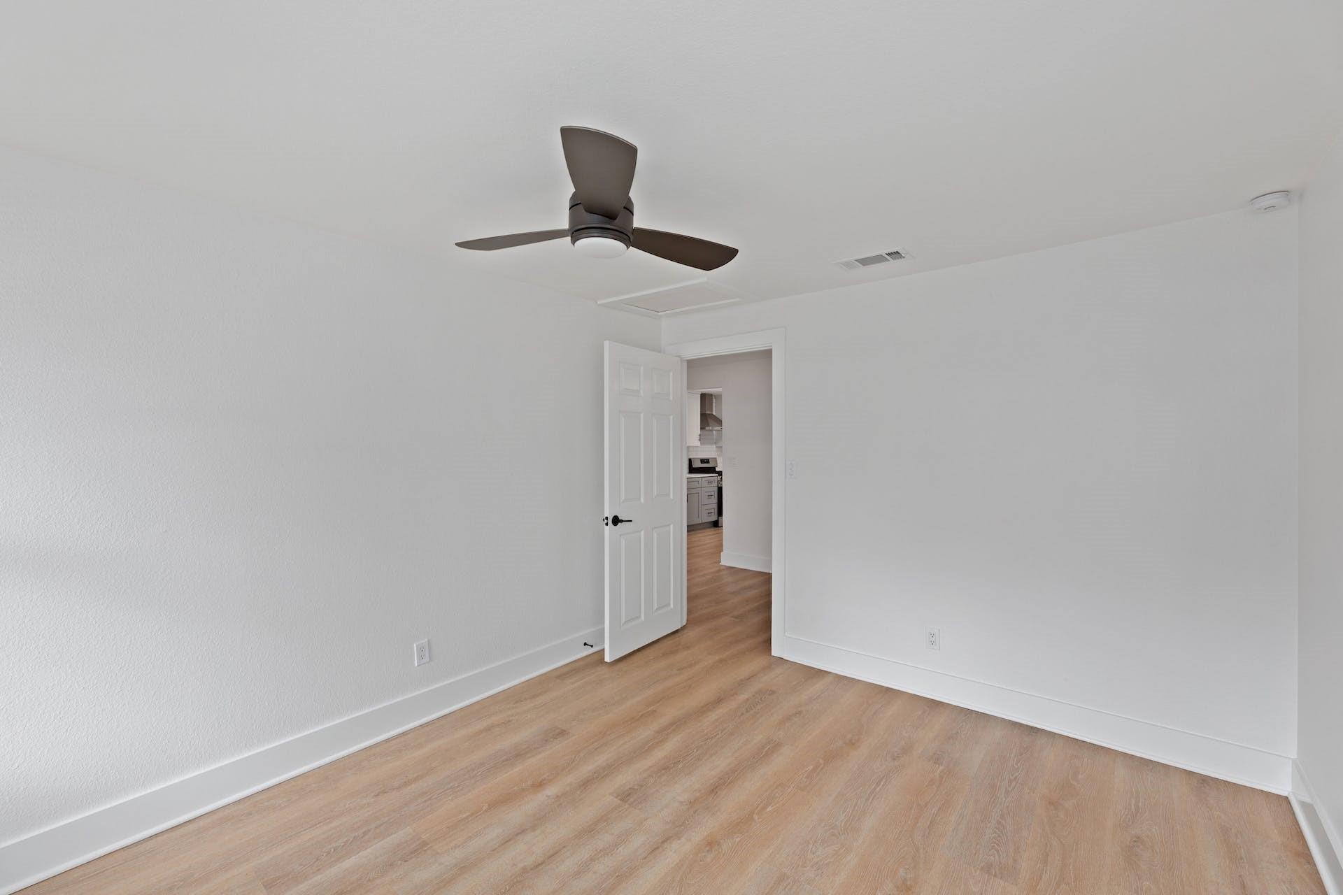 2208 Santa Rita St Property Photo 7