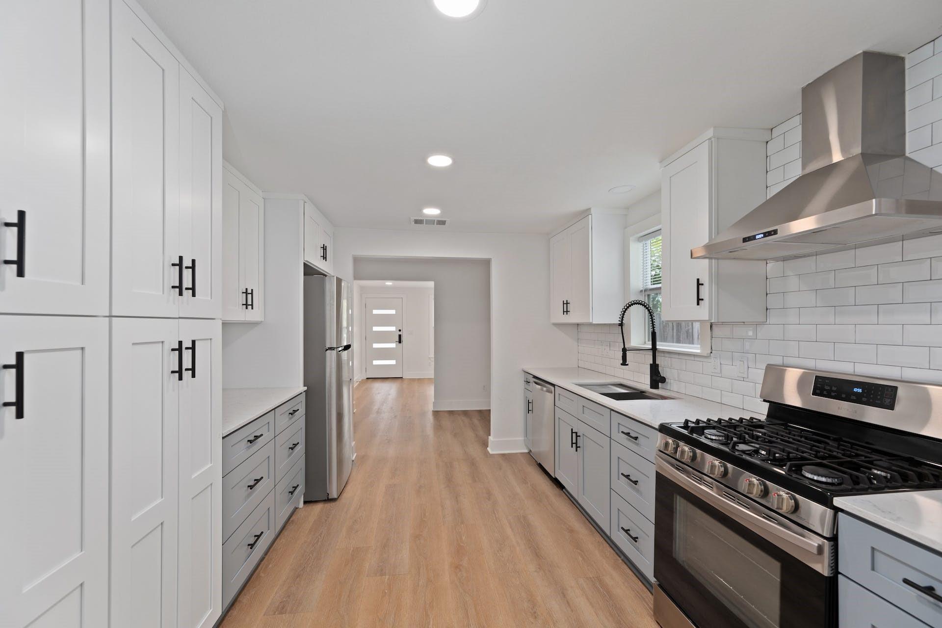 2208 Santa Rita St Property Photo 10