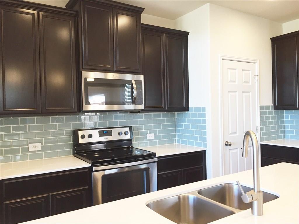 3240 E Whitestone Blvd #88 Property Photo 6
