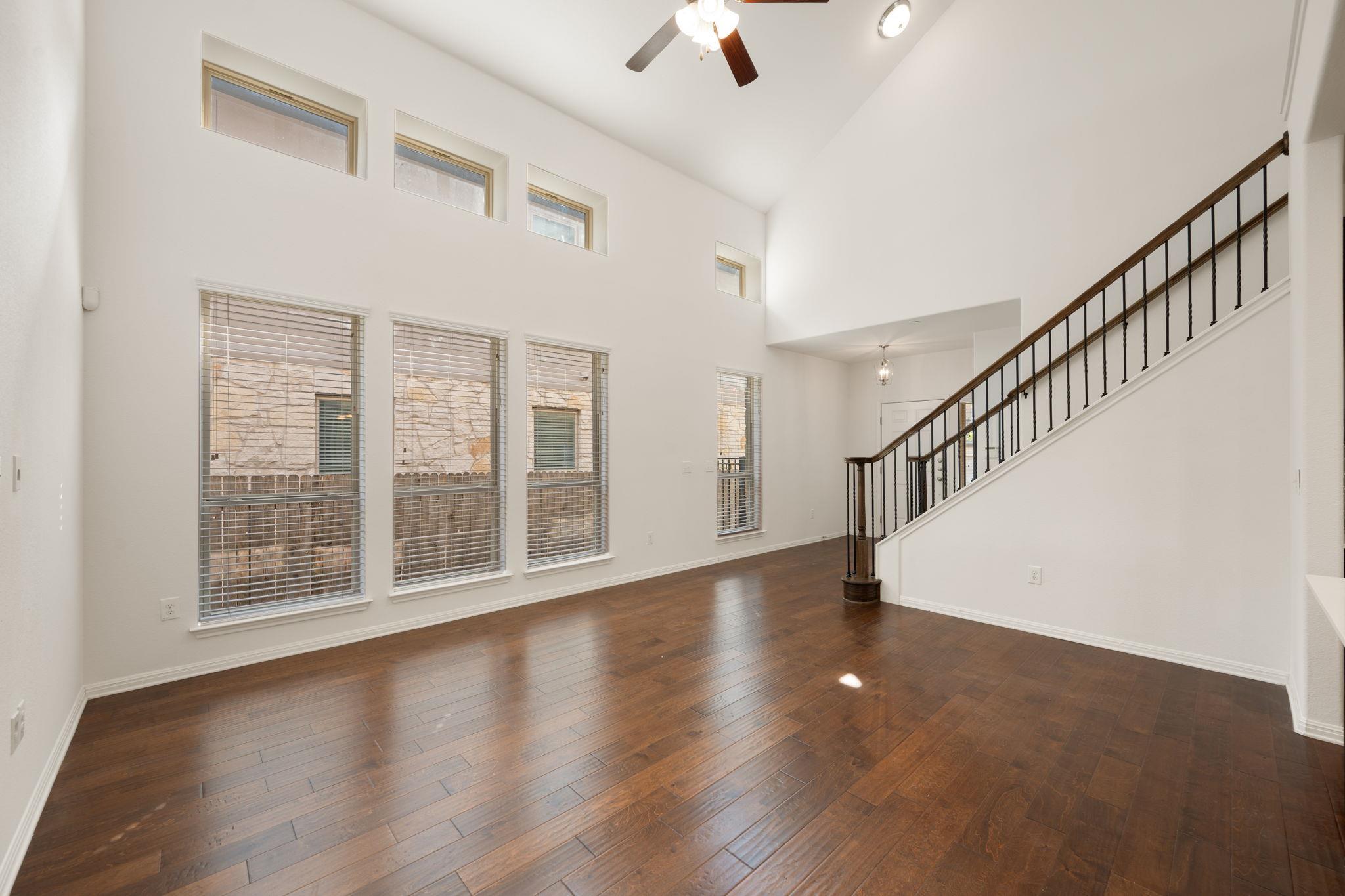 3240 E Whitestone Blvd #88 Property Photo 10