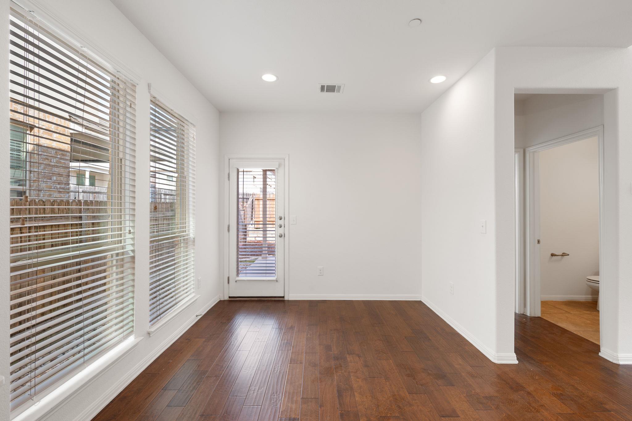 3240 E Whitestone Blvd #88 Property Photo 19