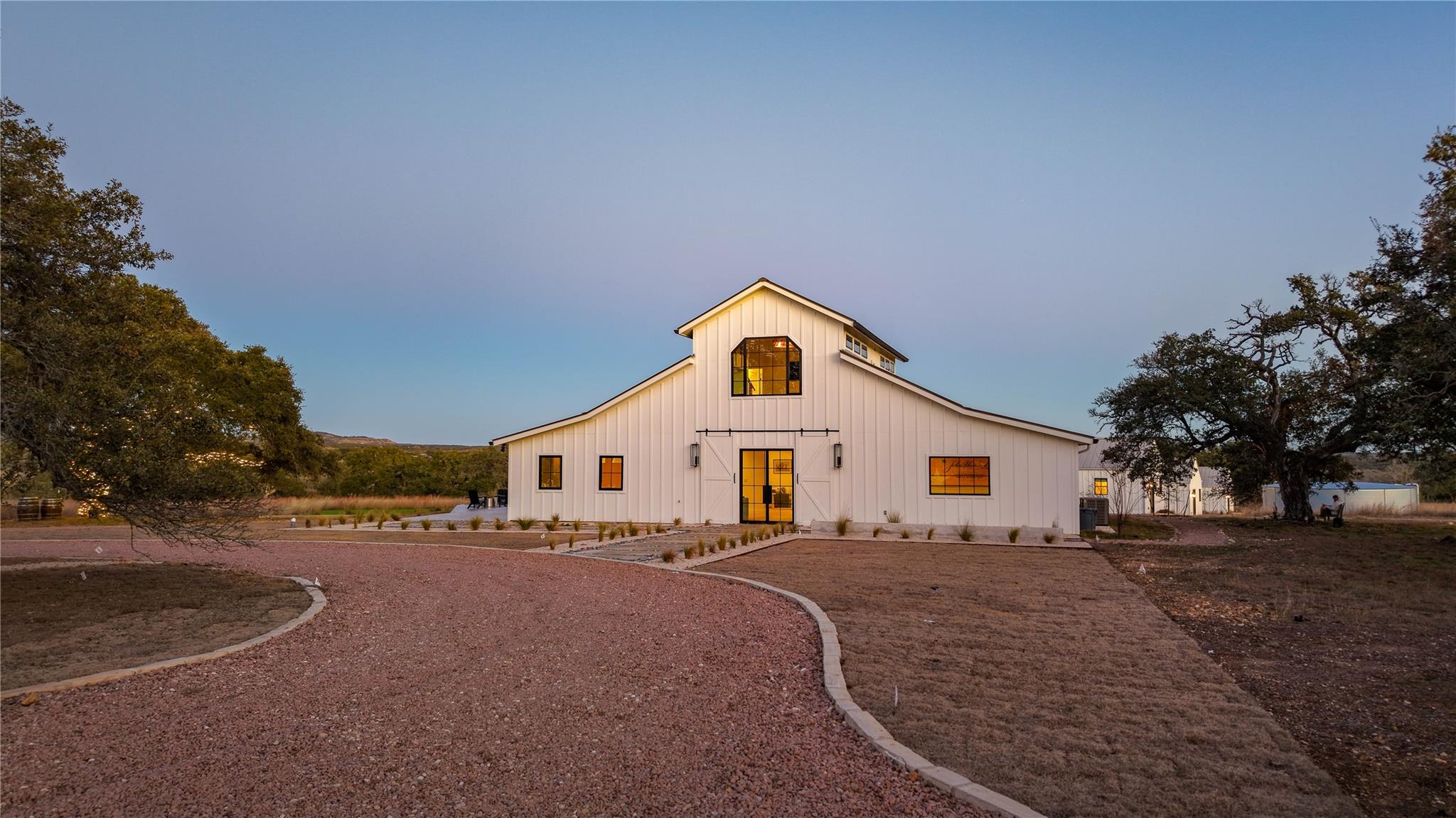 5999 Ranch Road 165 Property Photo 3