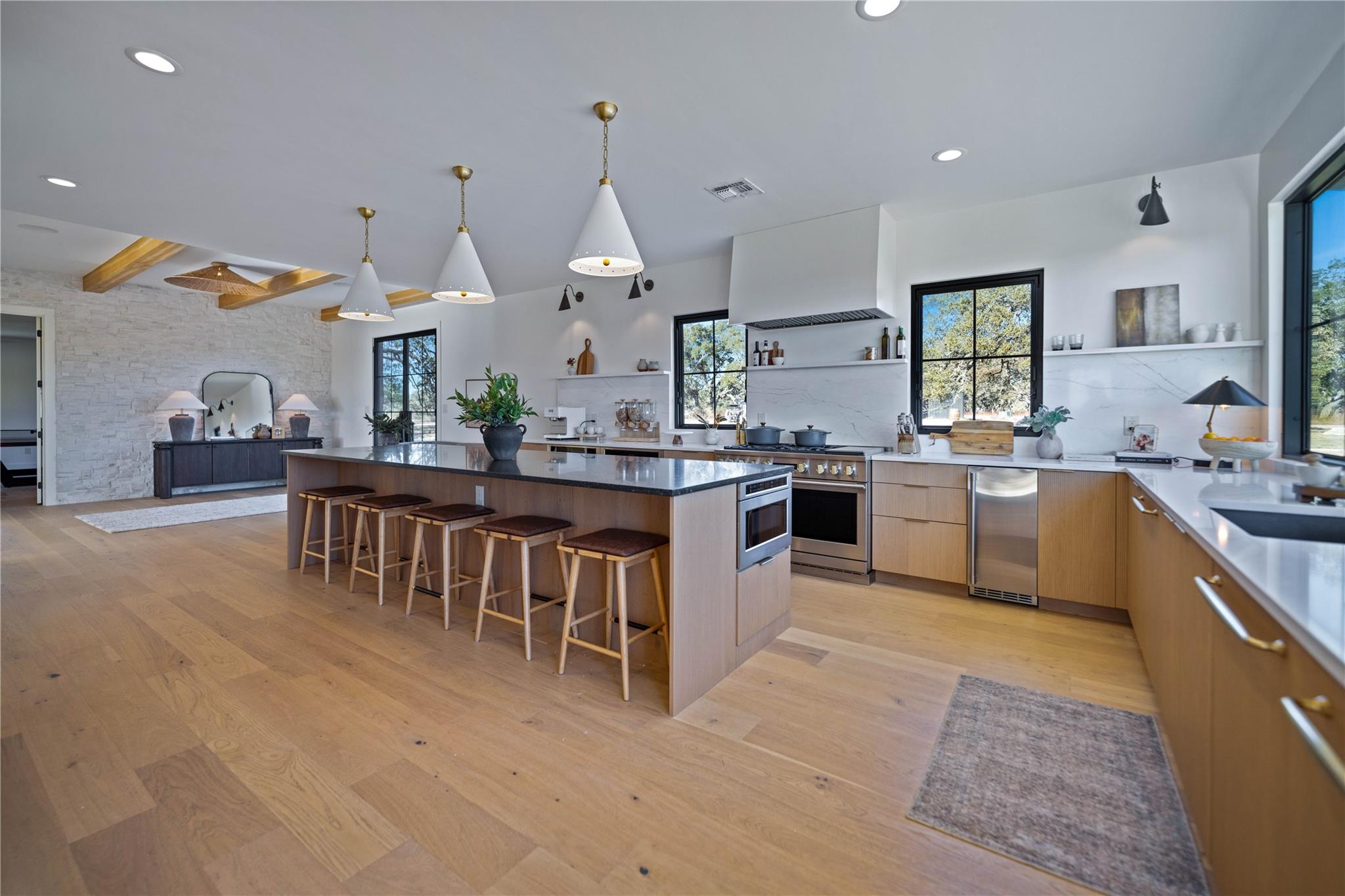 5999 Ranch Road 165 Property Photo 6