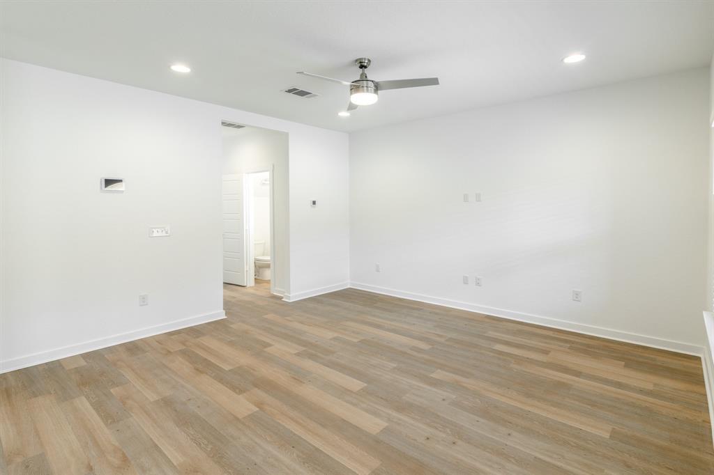 1856 Bonham Ln Property Photo 5