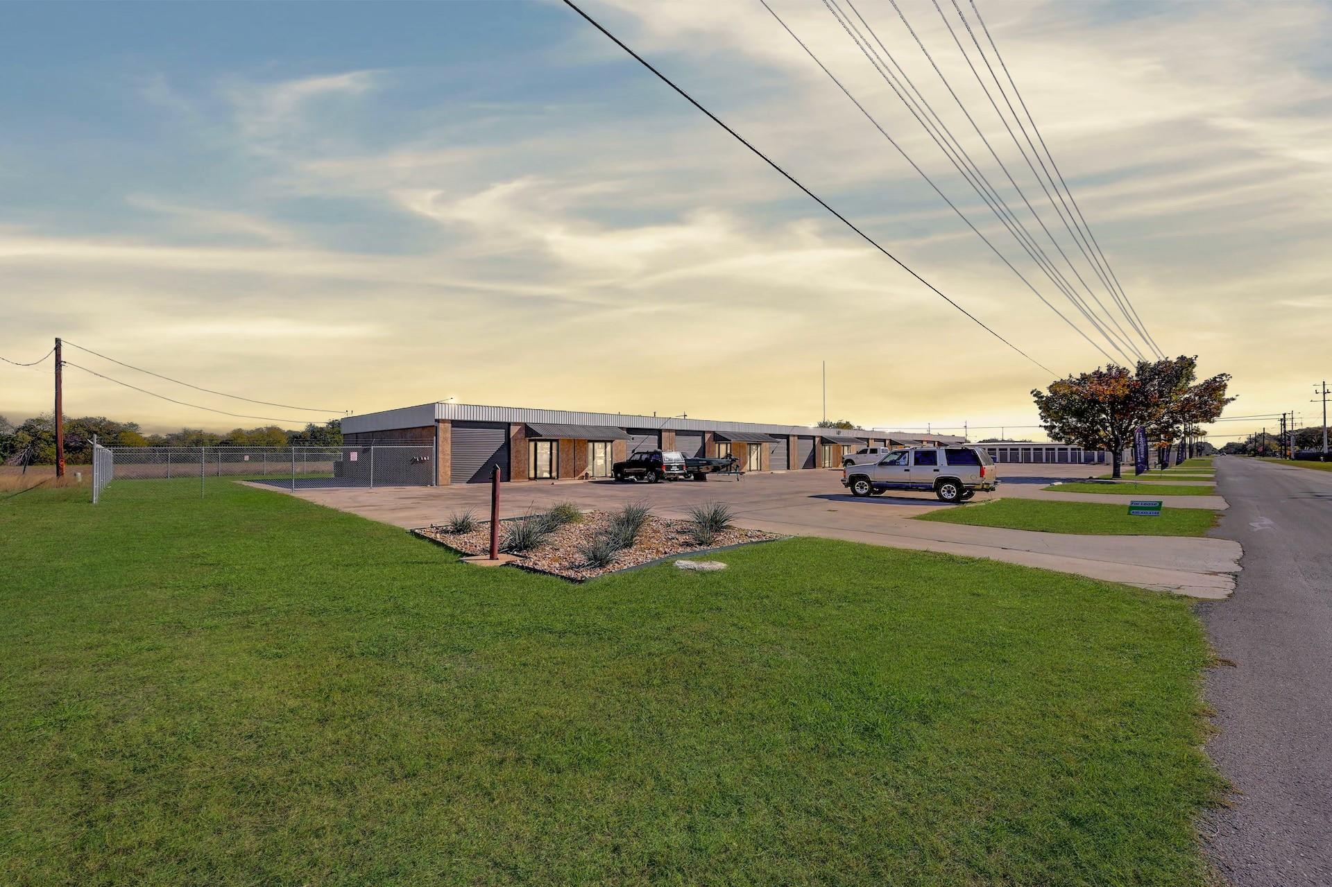 9906608 Property Photo 2