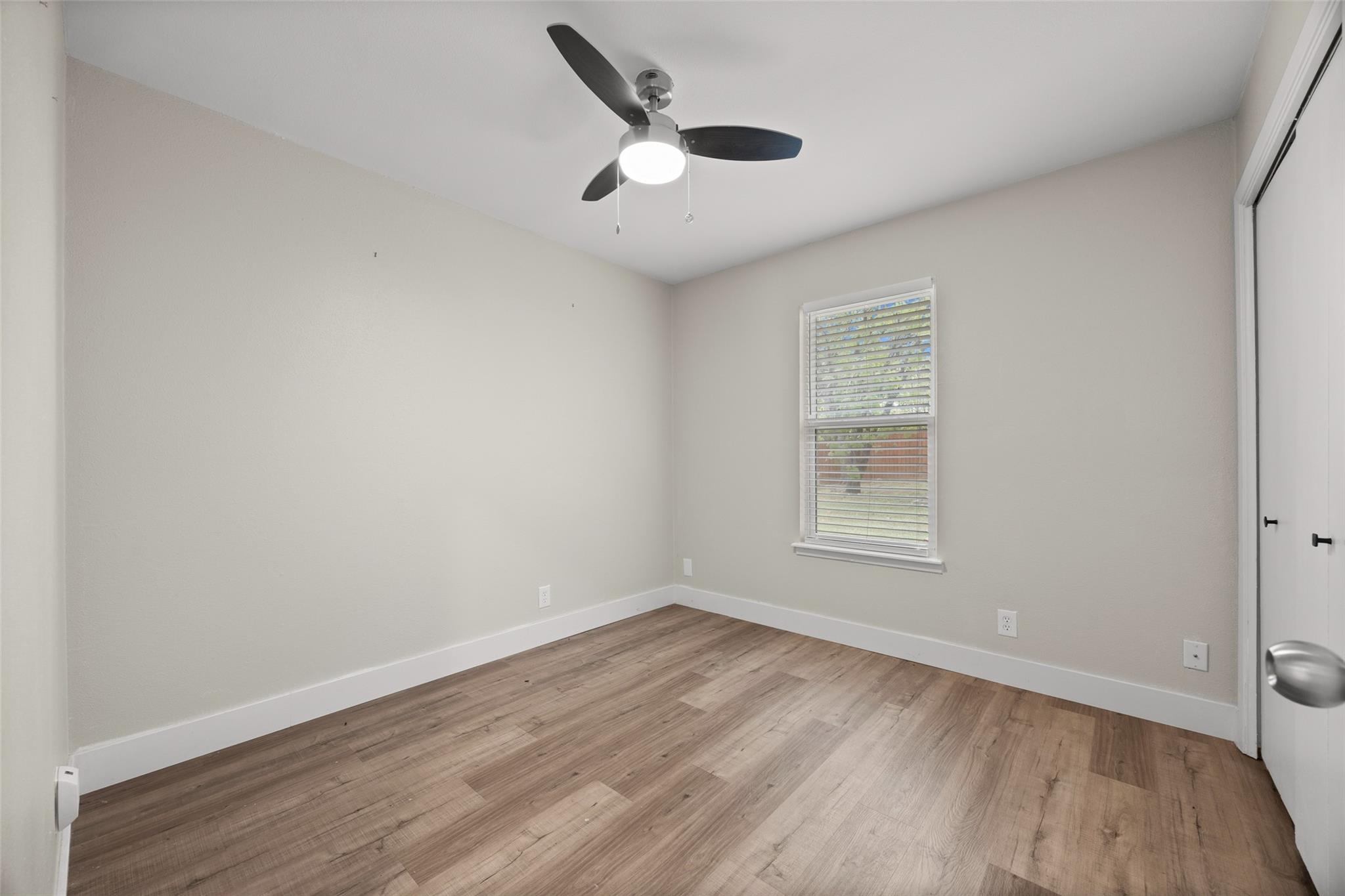 5206 Emerald Forest Dr Property Photo 14