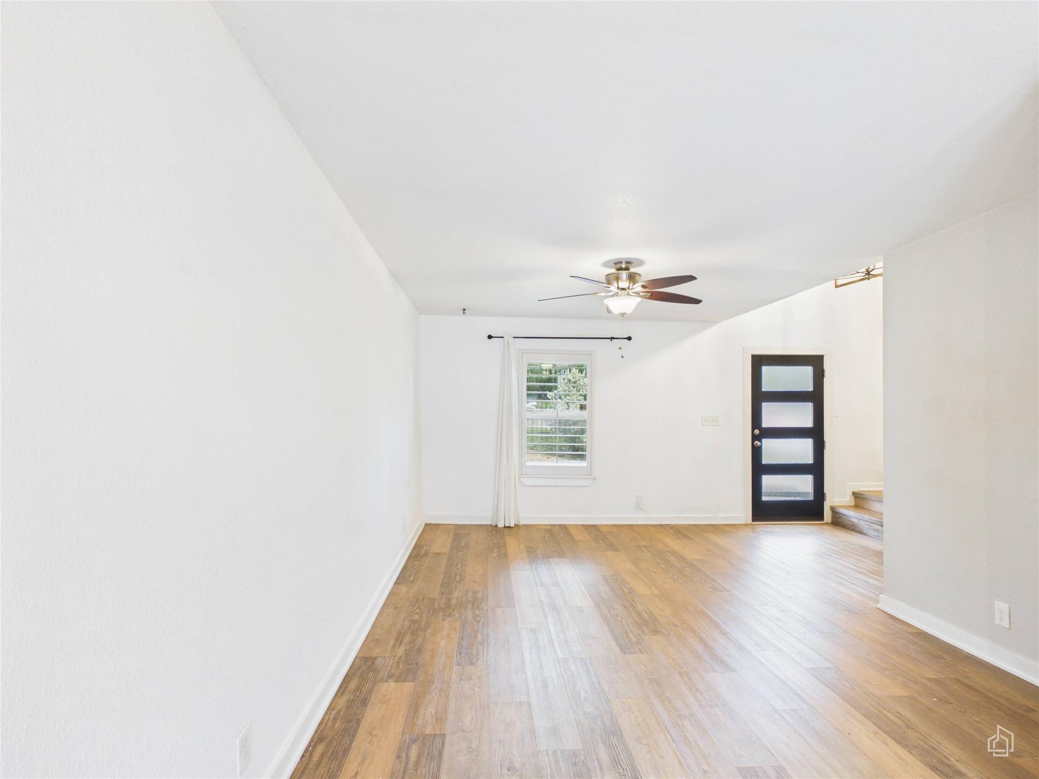 6211 Manor Rd #107 Property Photo 10