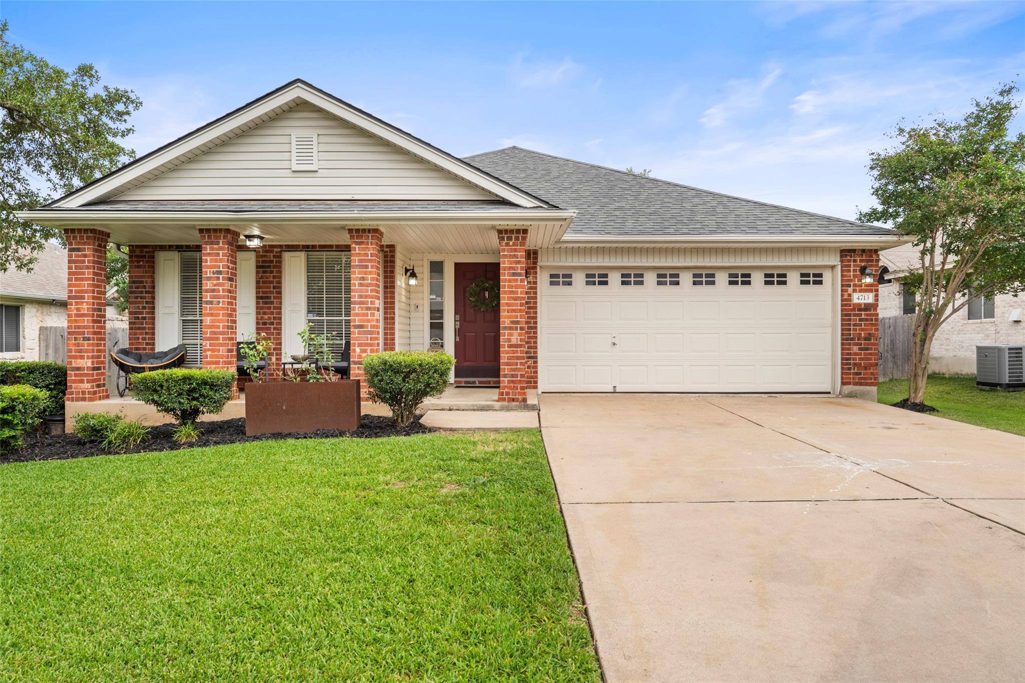 4713 Ramies Run Property Photo 1