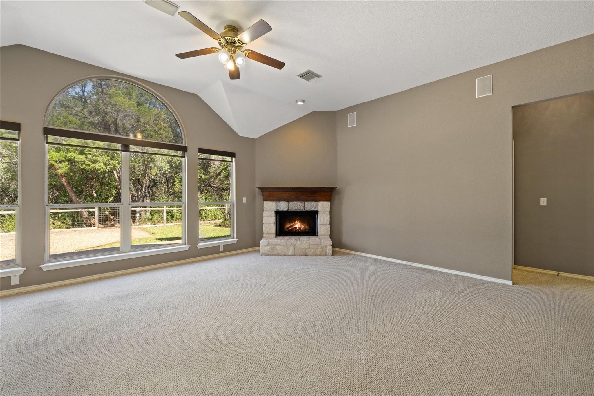 5400 Apache Creek Cv Property Photo 7