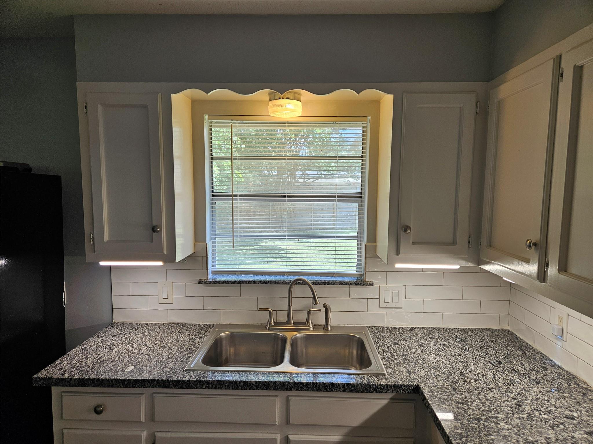 806 Ranch Rd #a Property Photo 9