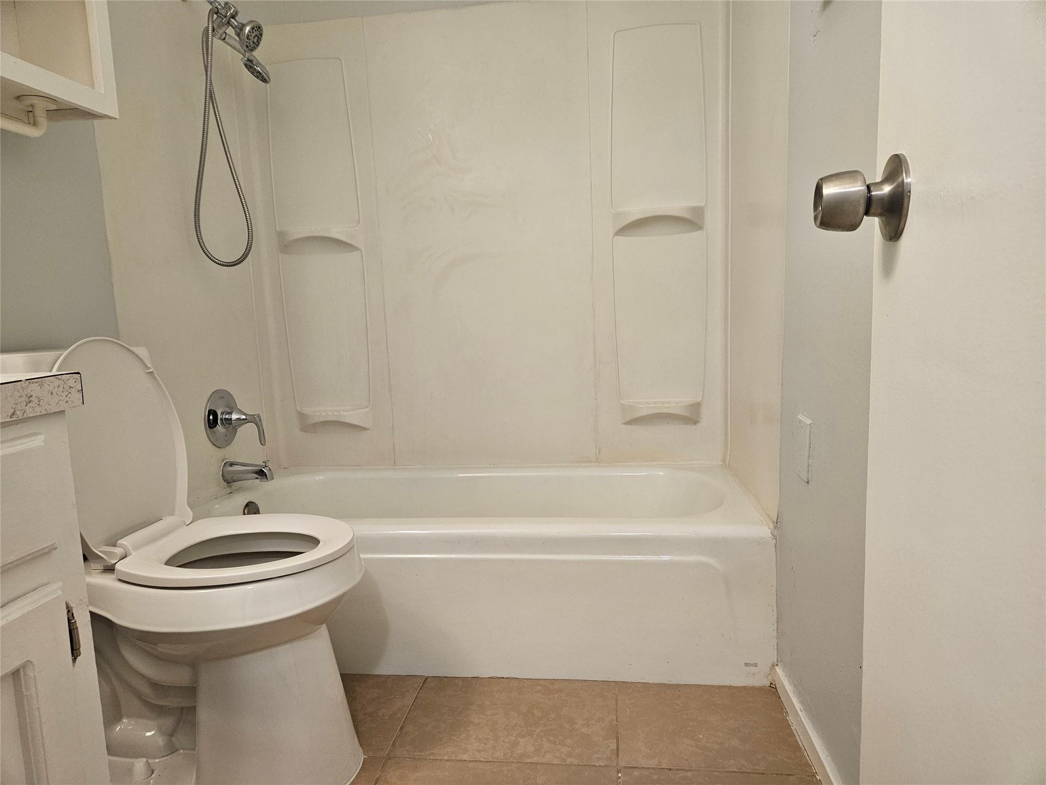806 Ranch Rd #a Property Photo 20