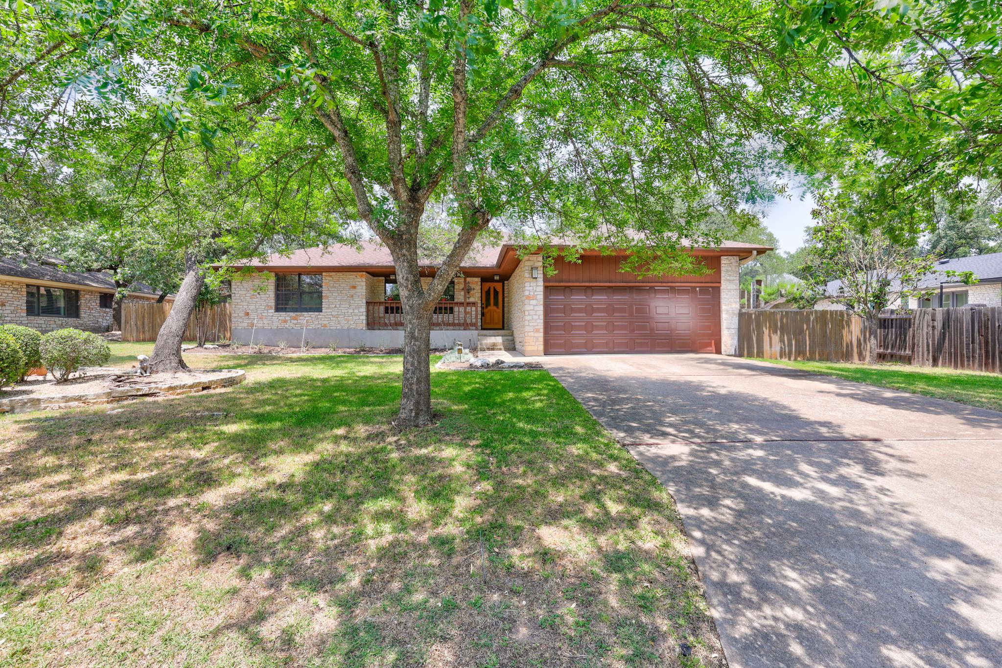 10804 Buckthorn Dr Property Photo
