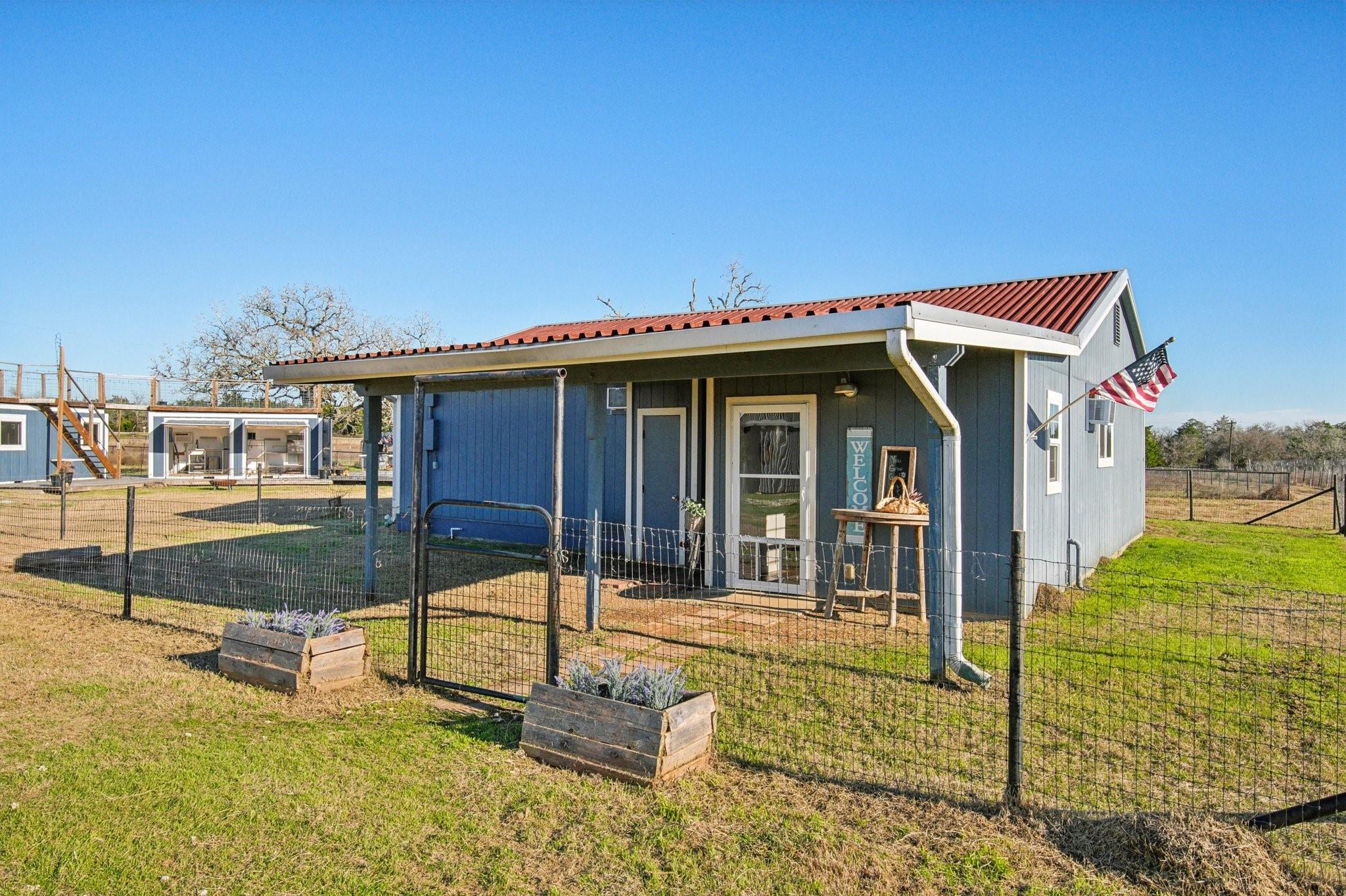 2200 Highway 21 Property Photo