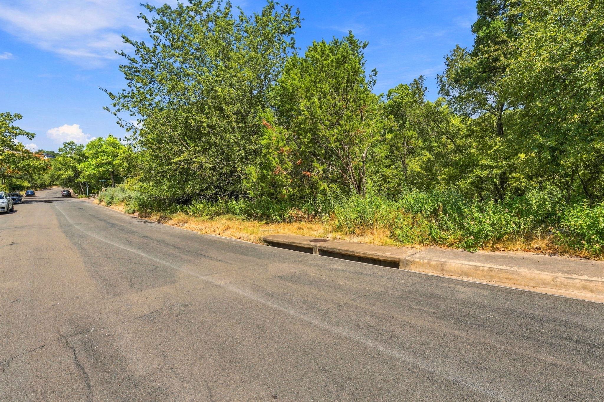 6401 Dry Cliff Cv Property Photo 16