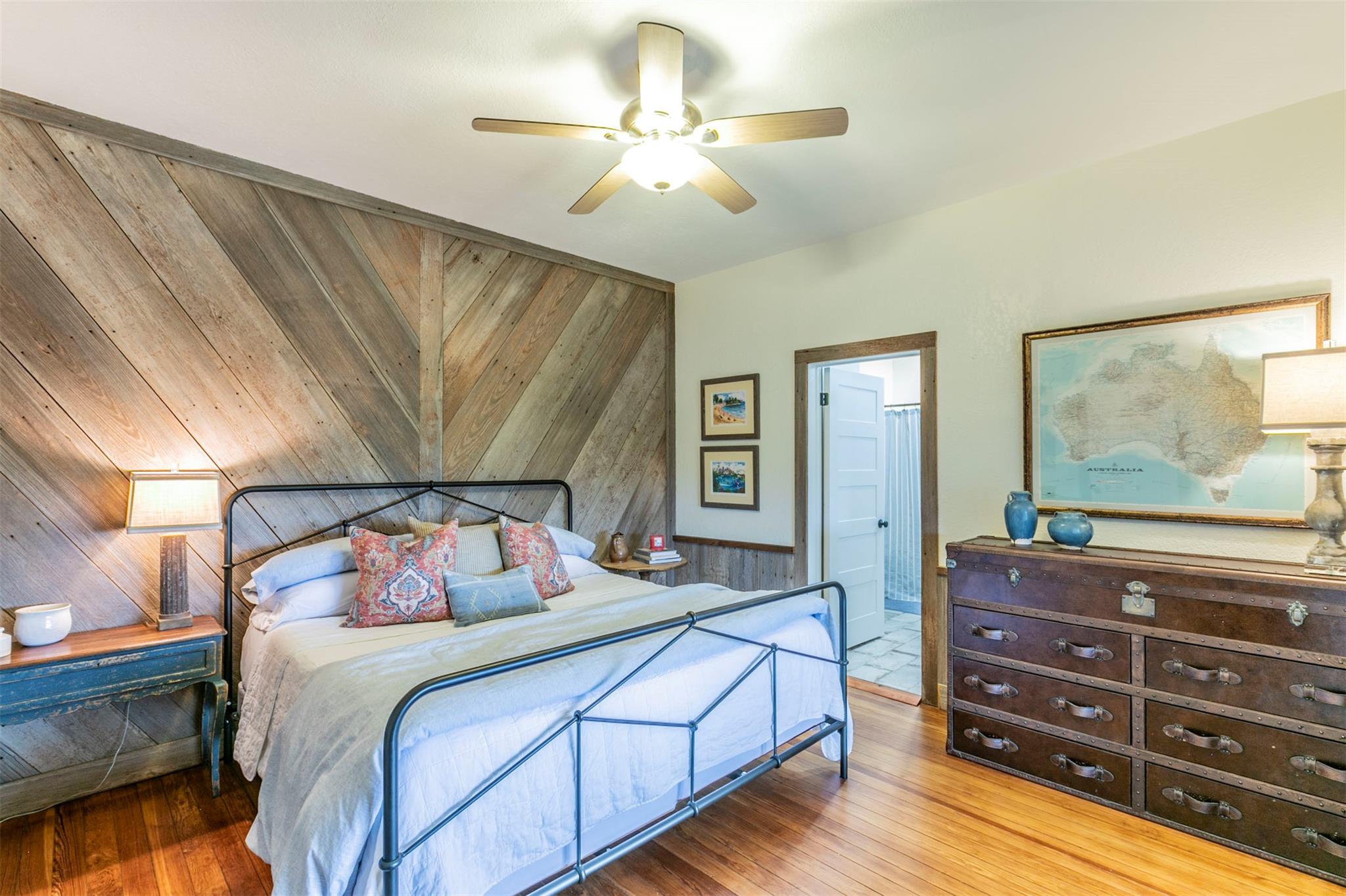 18190 Round Hall Rd Property Photo 16