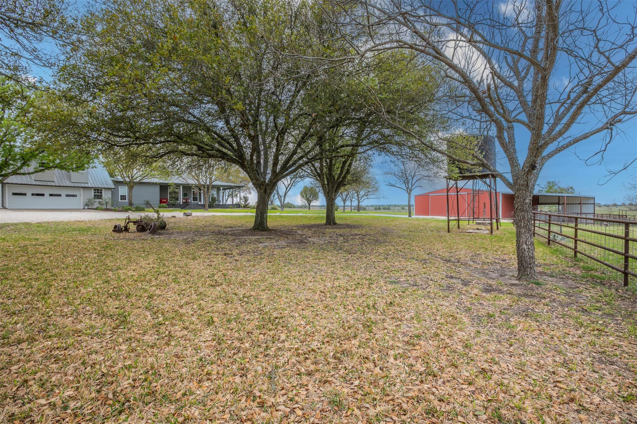 18190 Round Hall Rd Property Photo 27