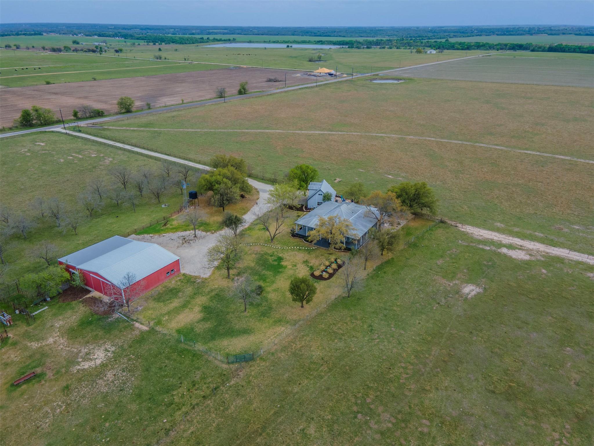 18190 Round Hall Rd Property Photo 38