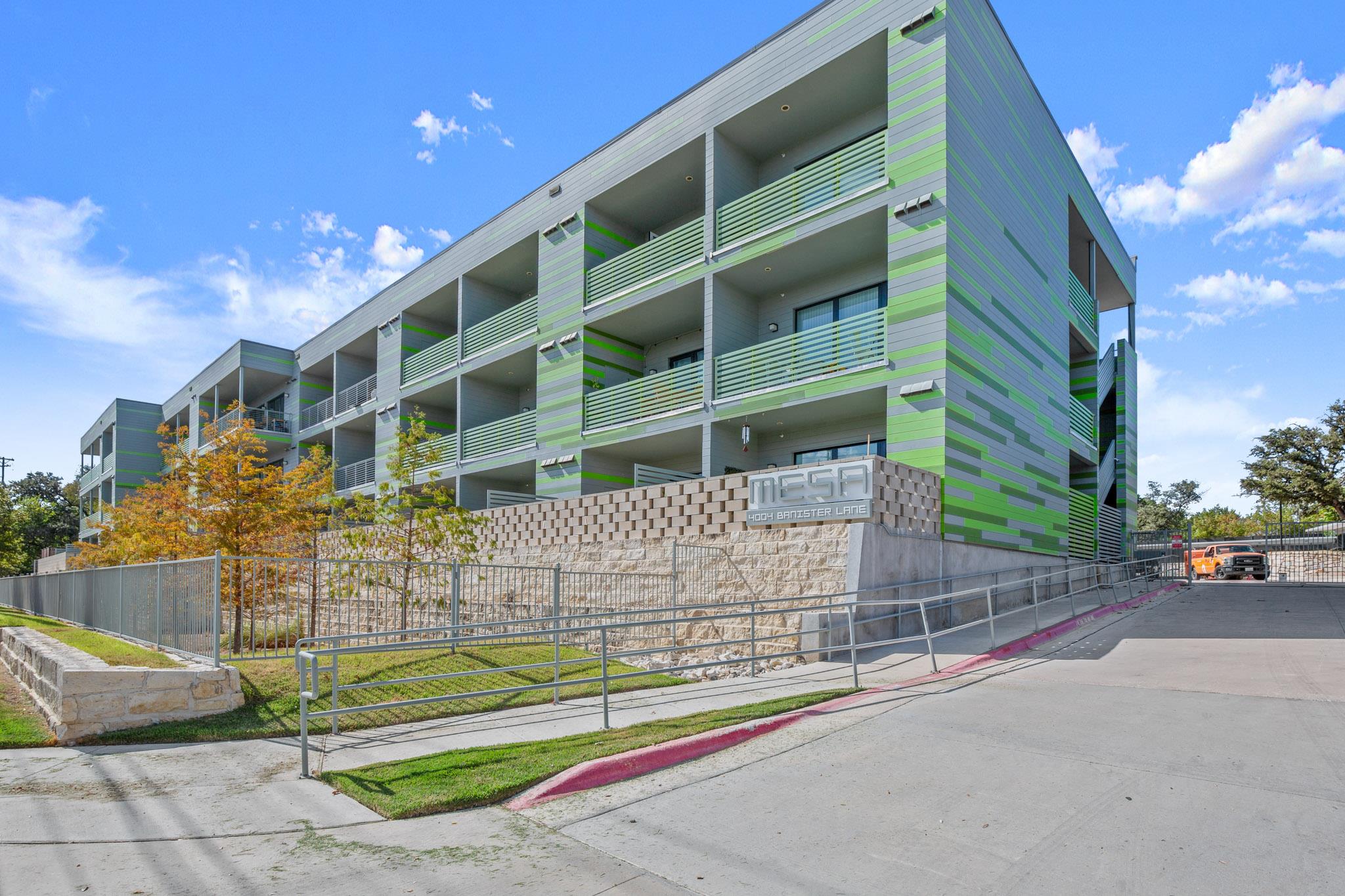 4004 Banister Ln #202 Property Photo 22