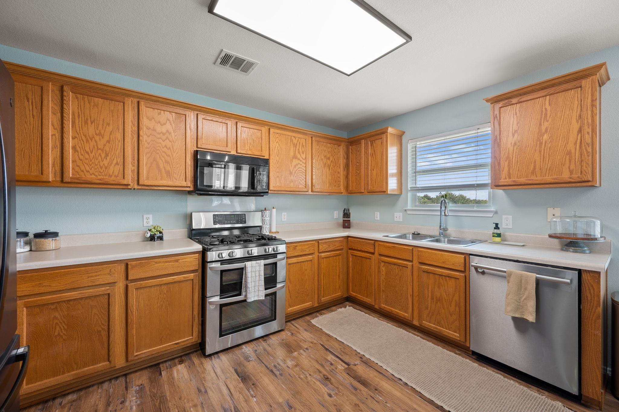 14908 Earl Grey Ln Property Photo 13