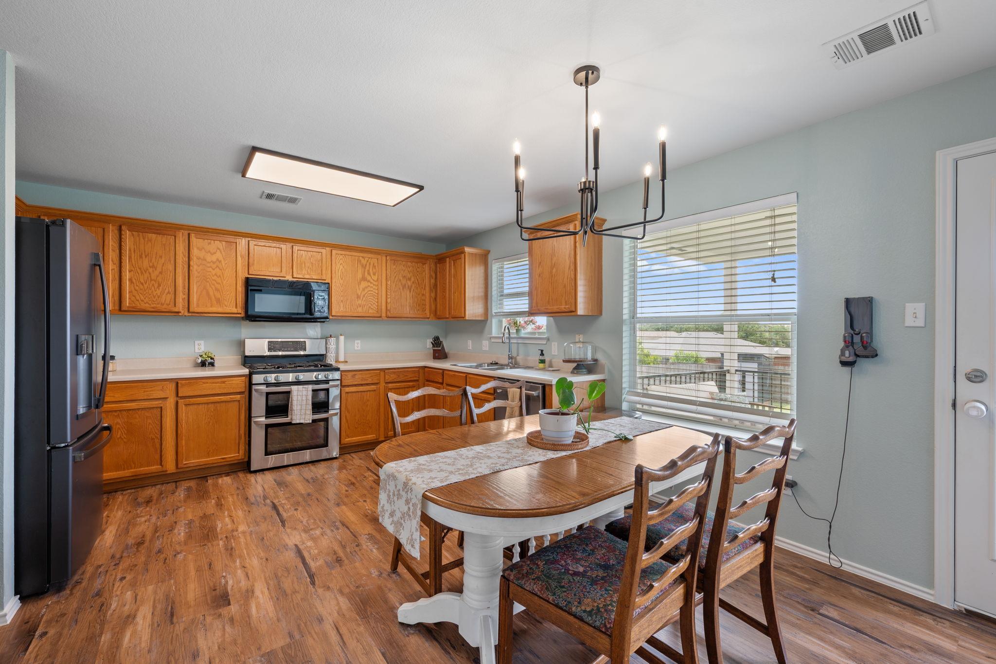 14908 Earl Grey Ln Property Photo 16
