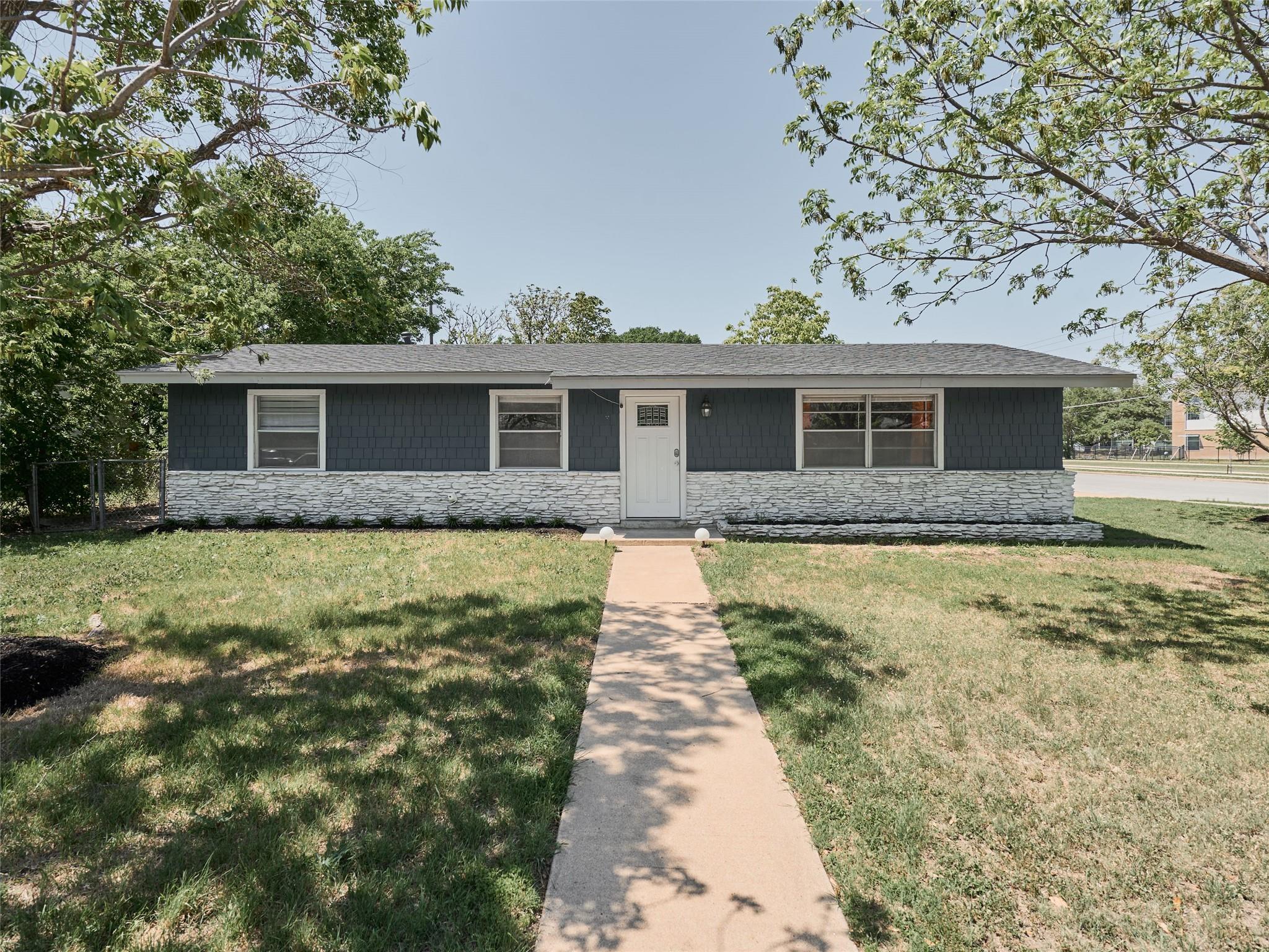 7706 Delafield Ln Property Photo 1