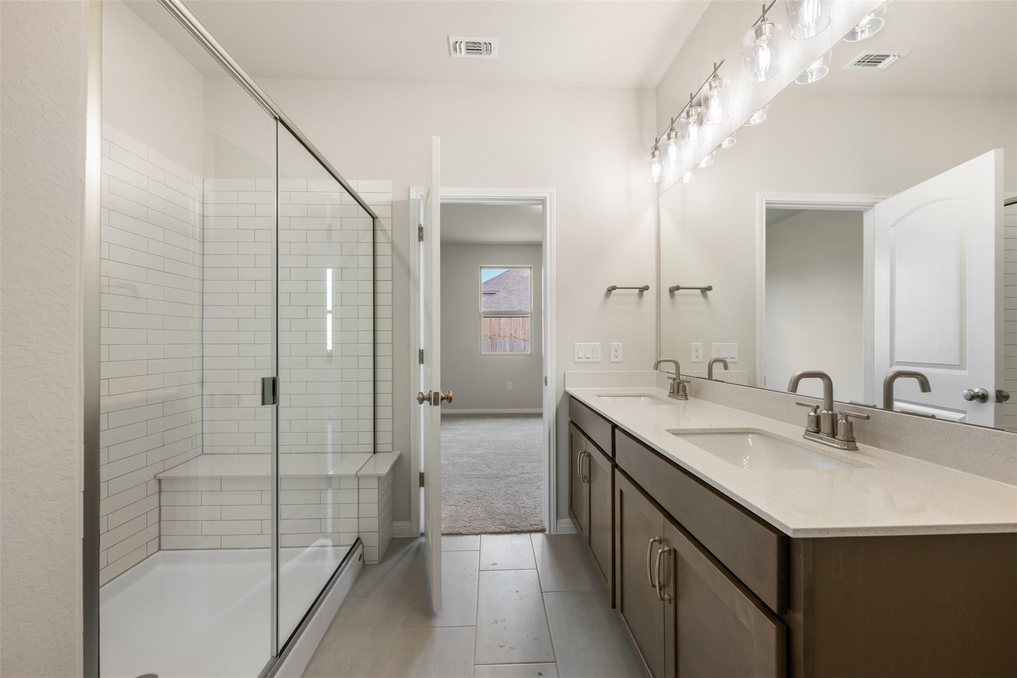 128 Arlington Park Loop Property Photo 26