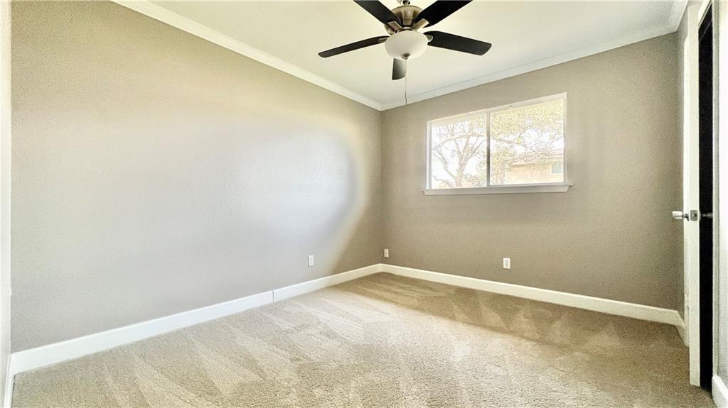 11909 Hardwood Trl Property Photo 6