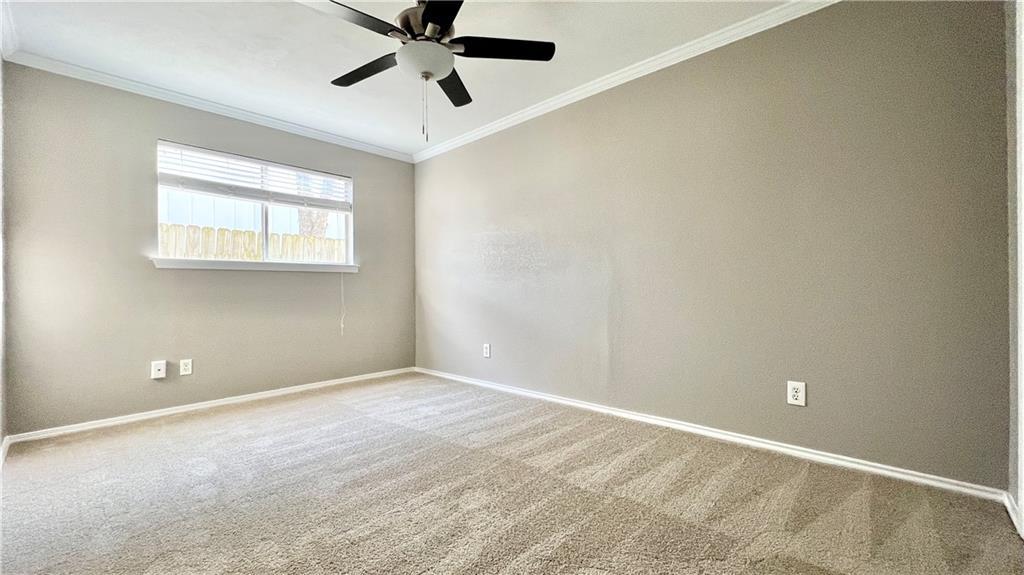 11909 Hardwood Trl Property Photo 7