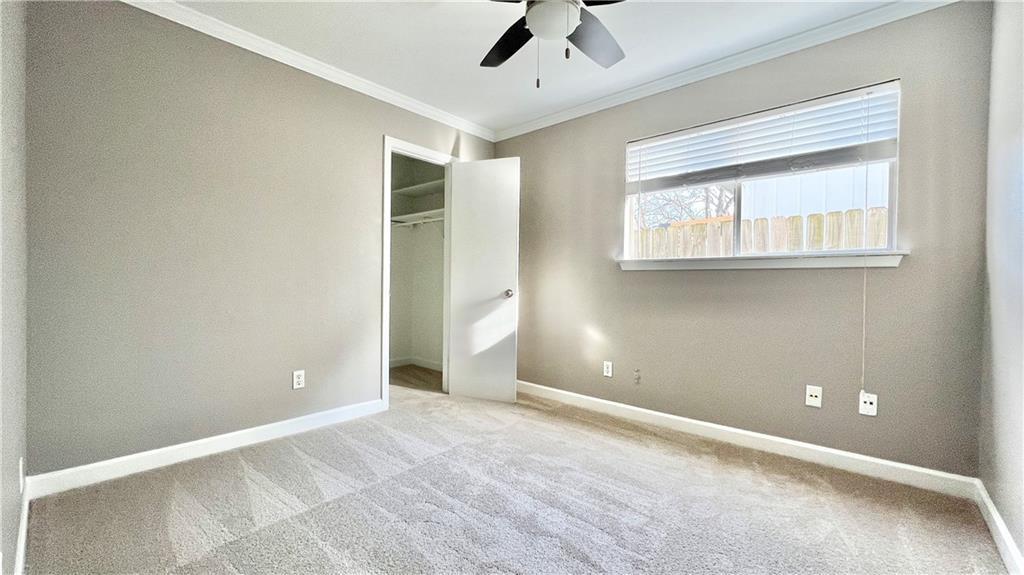 11909 Hardwood Trl Property Photo 8