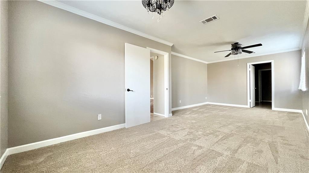 11909 Hardwood Trl Property Photo 9