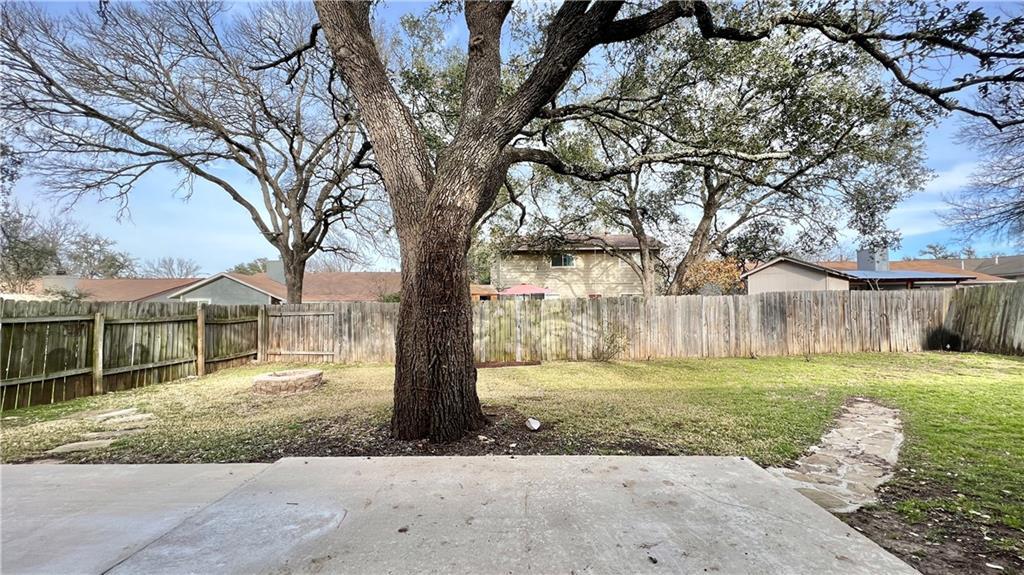 11909 Hardwood Trl Property Photo 14