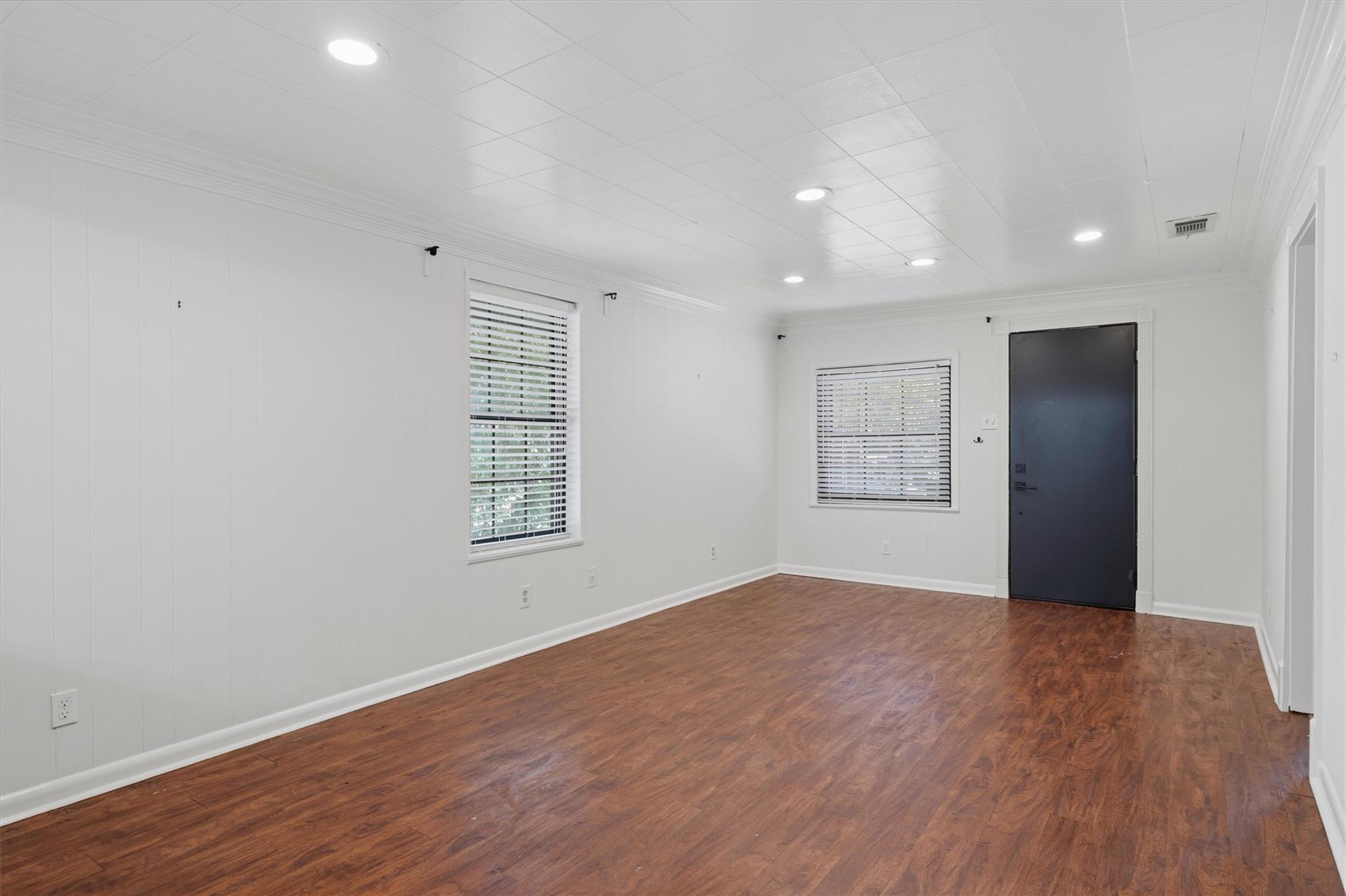 2204 Santa Rita St Property Photo 4