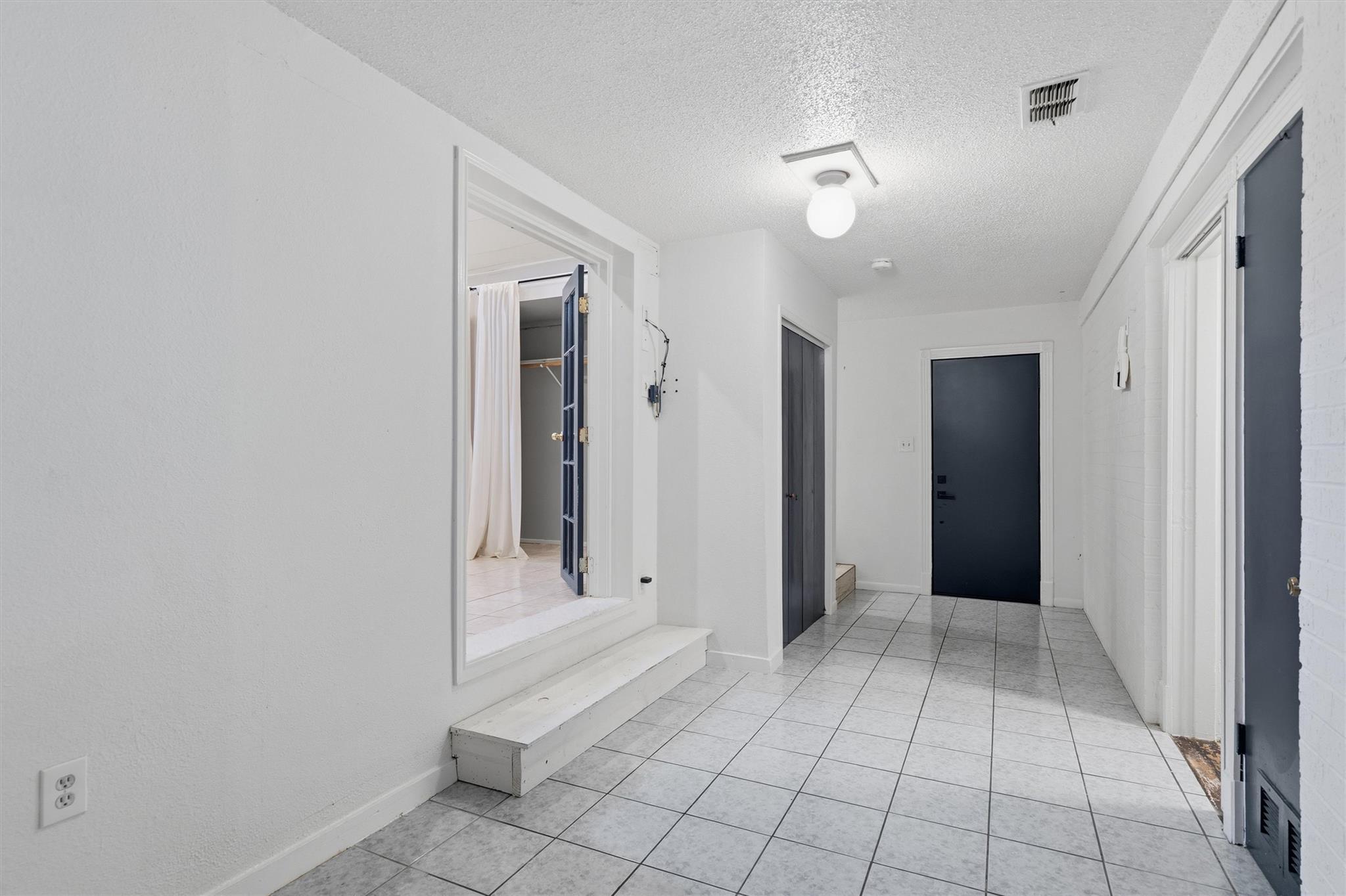 2204 Santa Rita St Property Photo 18