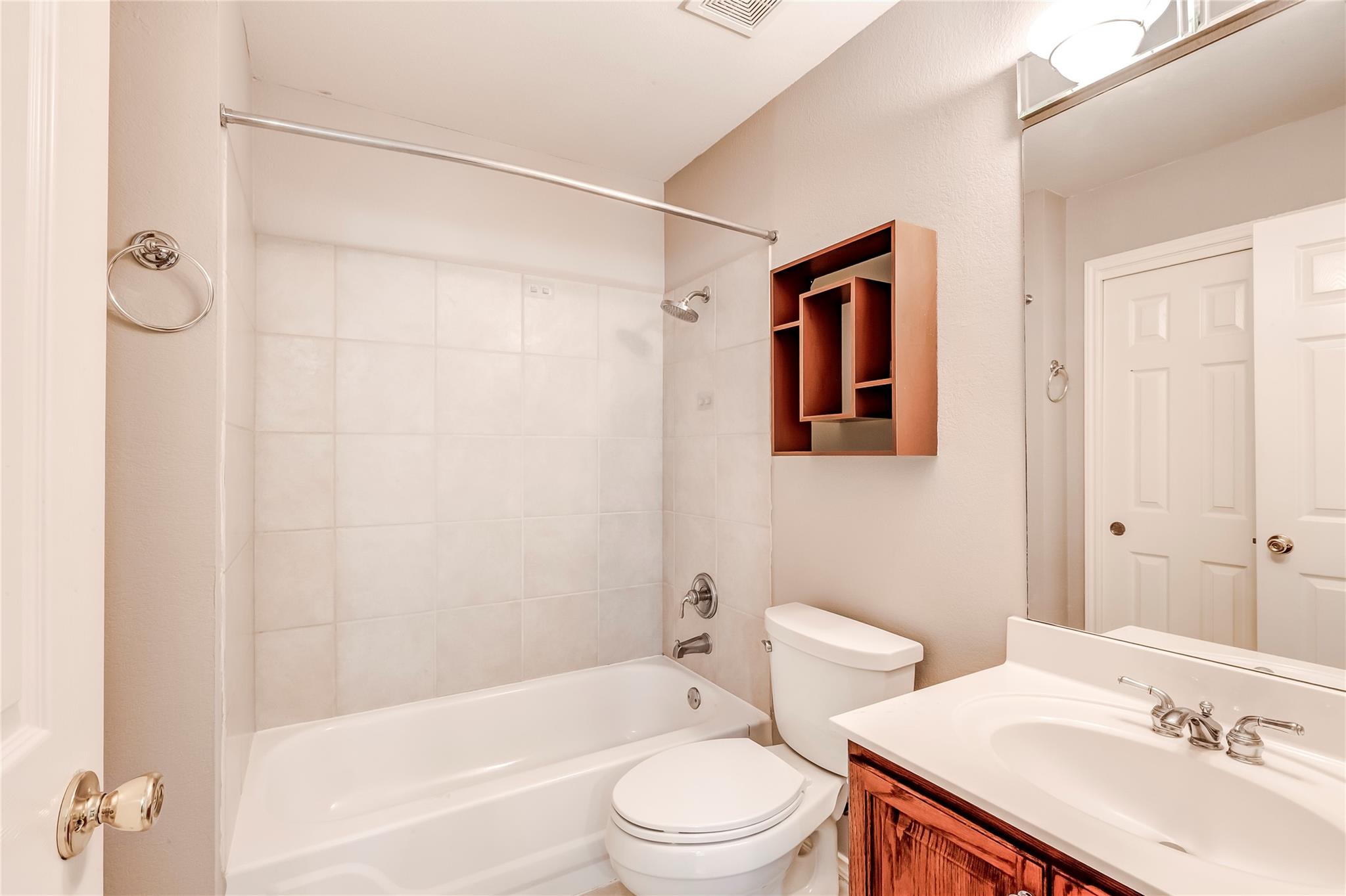 4501 Whispering Valley Dr #7 Property Photo 30