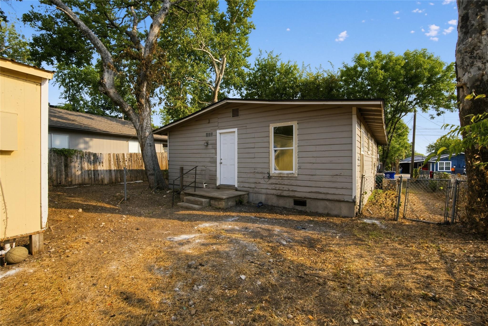 403 Blackson Ave Property Photo 21